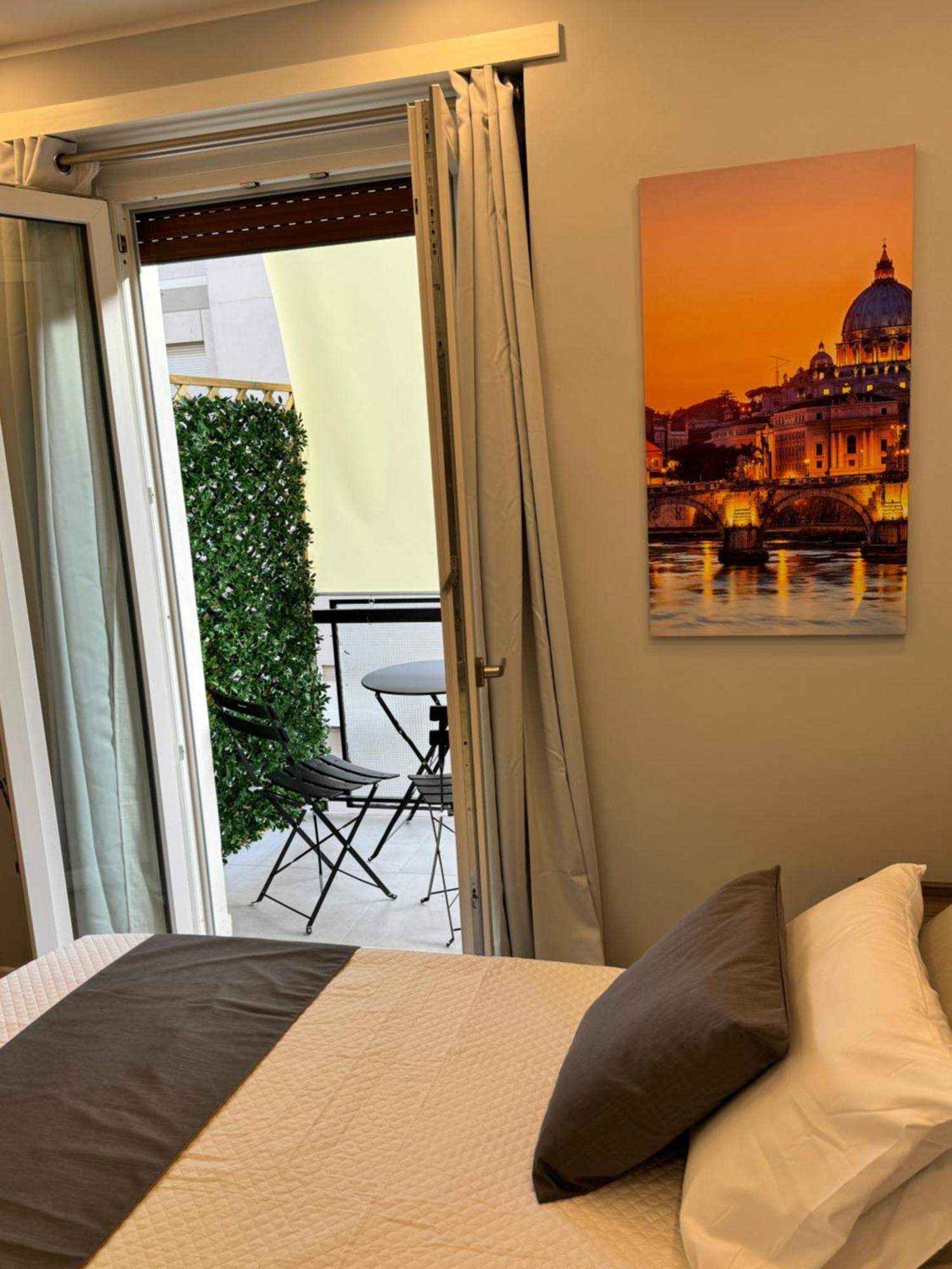 Niky House Roma Hotel Exterior photo